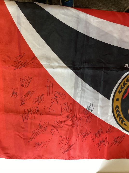 2004-05 Ottawa Senators Team Signed Flag