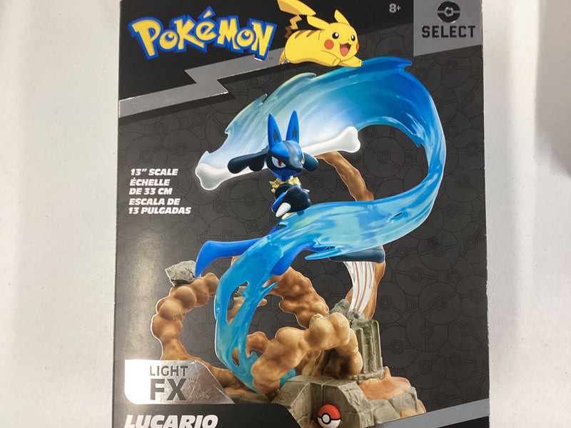 Load image into Gallery viewer, POKEMON LUCARIO deluxe FIGURE COLLECTION
