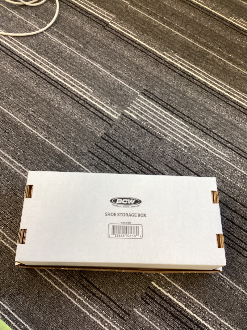 Load image into Gallery viewer, BCW - 1600 card box holder
