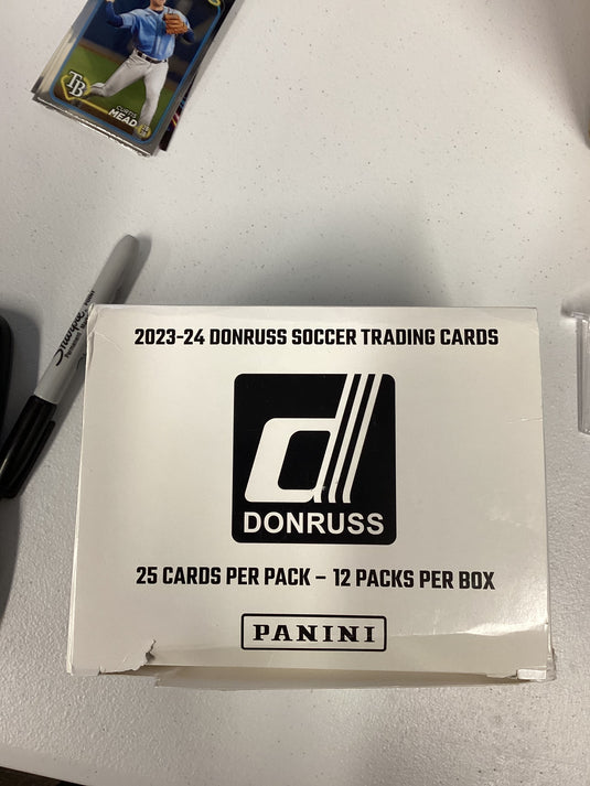 2024 Donruss Soccer Fat Packs - 25 cards