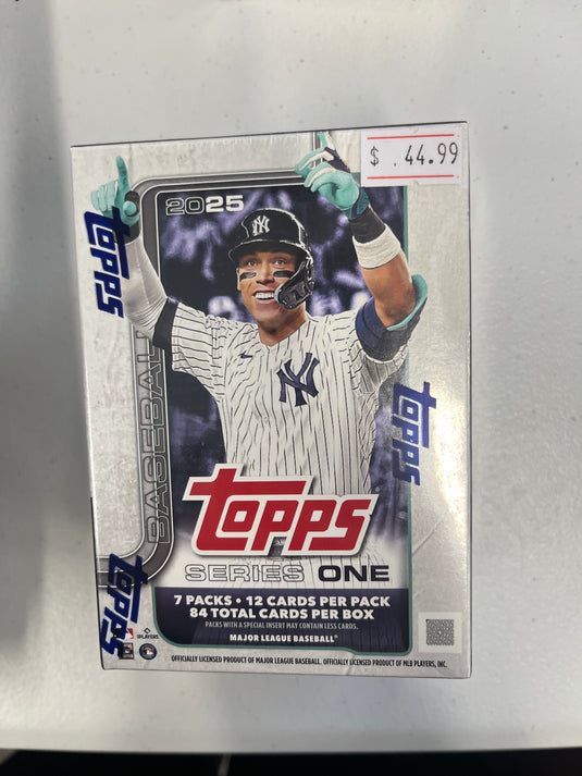 2025 Topps Series 1 Baseball blaster box