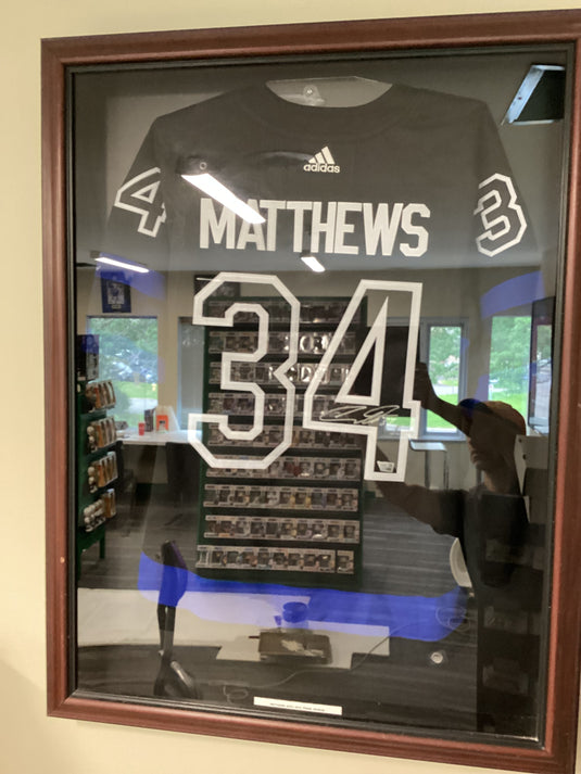 Matthews Jersey Auto UD COA with frame