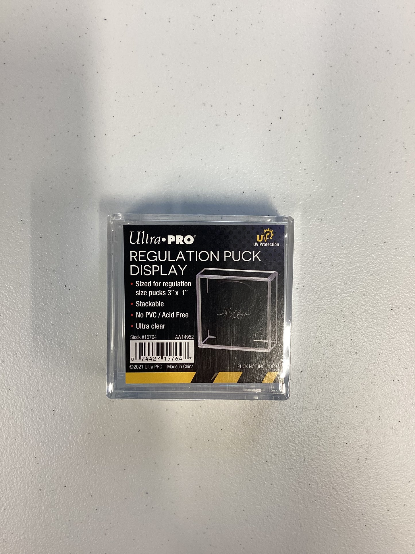 BCW - Acrylic Puck Display