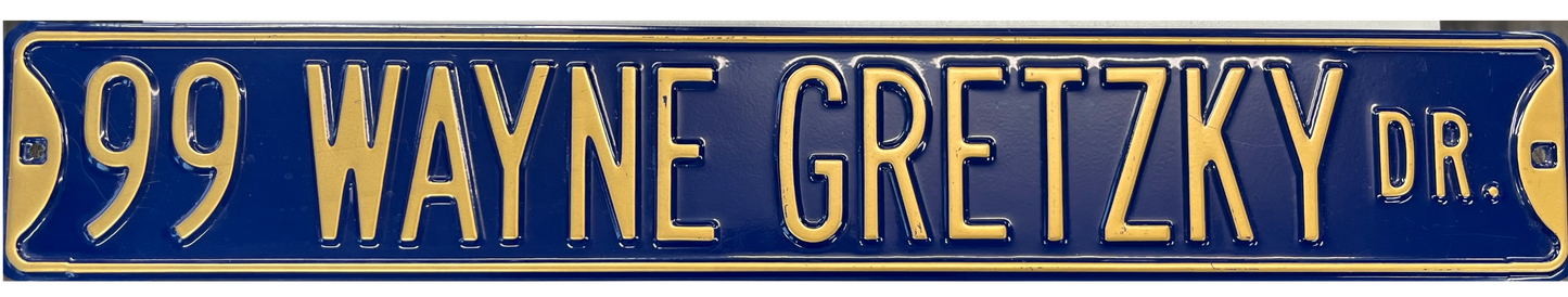 99 Wayne Gretzky Dr. Gold Sign
