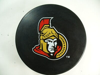 NHL Ottawa Senators Old Die Cut Logo Basic Series League Souvenir Hockey Puck